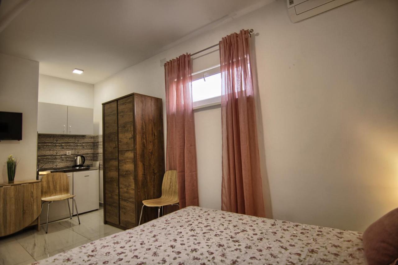 Rooms Dragica Pakoštane Екстериор снимка